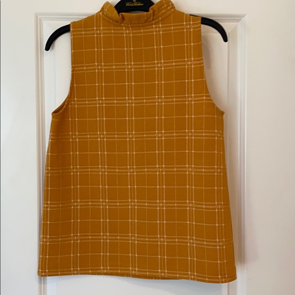 Ann Taylor checked ruffle Henley shell top xs - Picture 5 of 5